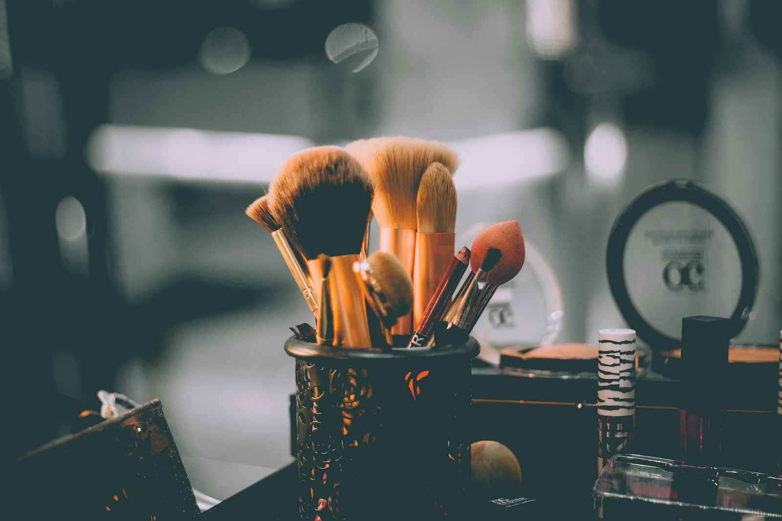  make-up 